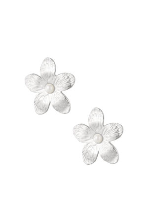 Silver Flower Earrings with Pearl