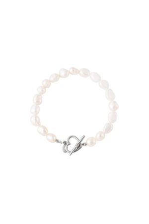 Silver bracelet pearl heart