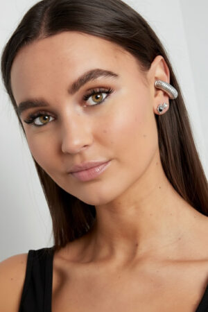 Εar cuff with ridges