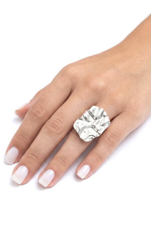 LIQUID METAL